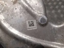 Audi A5 Framre bromsskivsskydd OEM 8W0615311E Vänster