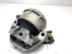 Vasen moottorituki OEM 4G0199381LG Audi A6 C7