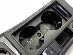 Porta-copos OEM 5G1863245F para VW Golf VII Hatchback