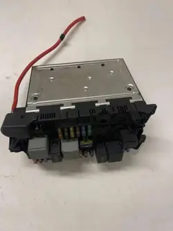 Mukavuusmoduuli OEM 2115454201 Mercedes-Benz CLS:lle