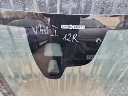 V40 II framruta med kamera sensor OEM