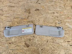 Conjunto de pára-sóis Toyota Prius III OEM 74320-47170-B0