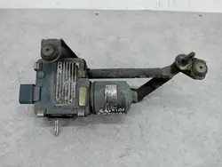 Oikea etupyyhkijän mekanismi VW Touran I