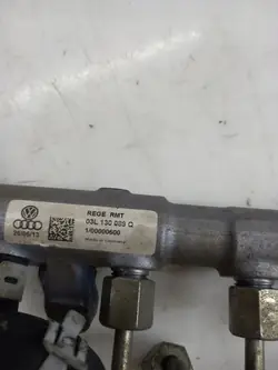 Inspuitrail sensor OEM 03L130089Q voor Audi A6 C7 2.0 TDI