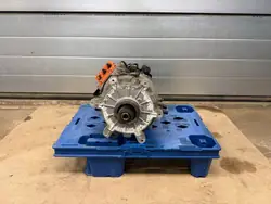 Peugeot 508 I 2.0 HDI Hybridimoottori OEM 9800189280