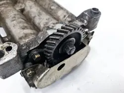 Pompe à huile OEM EIS-2110632 pour Kia Carens 2005 2.0L