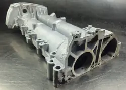 Couvercle soupape arbre à cames OEM 55565668 Opel Insignia A