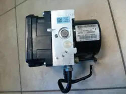 ABS-pumppu OEM CV61-2C405-AH Ford Kuga MK2:lle