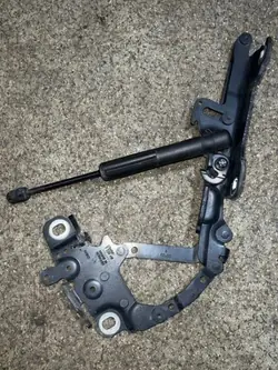 Vasen konepeltisarana OEM 1F0722369412 BMW 1-sarjalle
