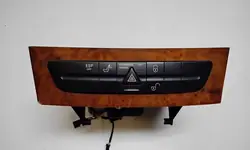Käytetty Mercedes-Benz CD/DVD-vaihtaja OEM JUR111703