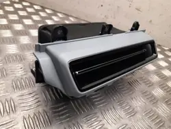 Buse d'air Polestar 4 OEM 80012775 Occasion