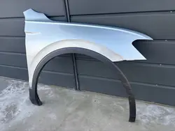 Aile avant droite VWTIGUAN2IVCAR avec garniture
