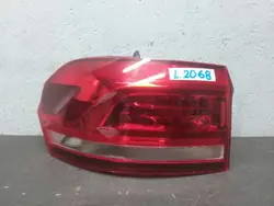 Luz trasera izquierda Volkswagen Touran