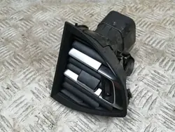 Peça dianteira direita Peugeot 308 OE 1304148XZD