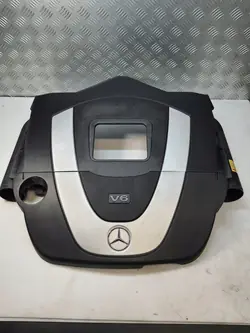 Moottorin kansi Mercedes W211 3.5 V6