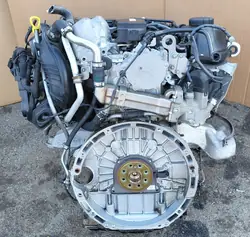 Kokonainen moottori Mercedes C W205 2.0 Bensiini CGI 274920 OE