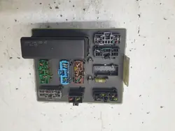 Módulo Caixa de Fusíveis OEM 518239801 Ford Focus MK1