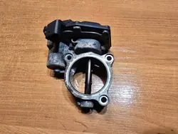 BMW 3 F30 F31 2.0D N47 Luftdrossel 7810752