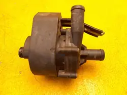 Pompe à eau Tesla Model S 1041151-00-A