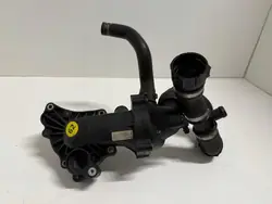 Vattenpumphus Audi S8 D3 5.2 FSI 079121012D