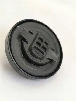 BMW 3 E30 1990 Bouchon de remplissage d'huile OEM 11121716993