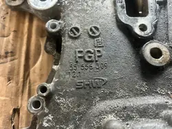 Capa da Bomba de Óleo Opel Astra H 1.4 16V Z14XEP 55556309