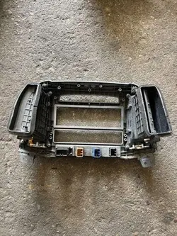 Prise d'air OEM 974202B900 pour Hyundai Santa Fe II 2.2L