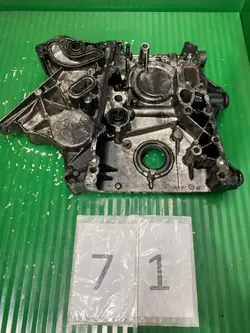 Couvercle de Distribution Mercedes W211 2.2 CDI OEM R6110151202