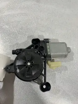 Jeep Compass Heckscheibenmotor OEM FBZ18534