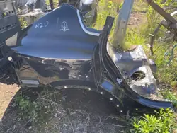 Panneau de quartier Maserati OEM 253230 arrière droit