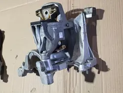 Suporte do motor direito AUDI A4 B9 2.0 TDI