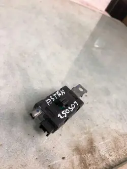 Antennförstärkare OEM 9833140080 för Opel Astra K