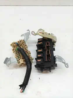 Caja de fusibles OEM 0011173612190114 para Infiniti Q50 (2013-)