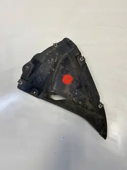 Alapään Vasemman Puolen Suojus BMW X5 F15 OEM 51717304045