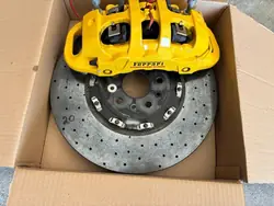 Disques de frein céramique Ferrari 488 Pista OEM 31910