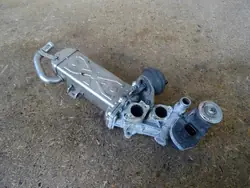 EGR-venttiili AUDI A3 8P 2.0 TDI 03L131512BB