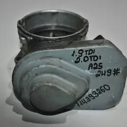 Volkswagen Touran I TDI Drosselklappe 714393260