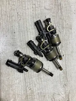 Injetor 05c906036 1.0 Audi A3 8Y 2021