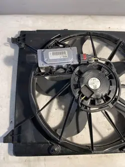 Volvo OE Ventilateur Refroidissement OEM 31319166