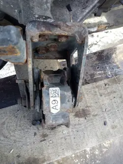 OEM Vaihteiston Kiinnike Etu Toyota Auris II 1.4 D-4D