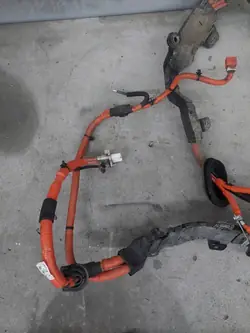 Cable Híbrido OEM INFINITI M30 M35 M37 Q70