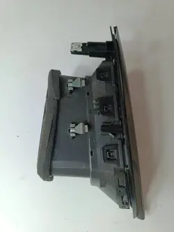 Grelha ventilação esquerda painel Opel Insignia B OEM 39017261