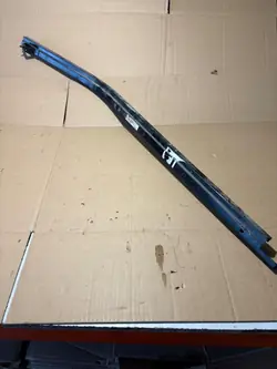 Rechte Untere Schiene Renault OE OEM TRAFIC IV III