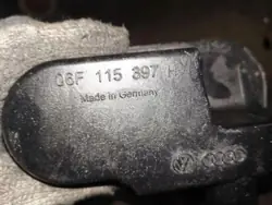 Öljysuodattimen kiinnike VW Touran OEM 06F115397H