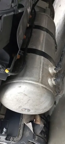 Depósito de aire Volvo FH4 OEM 23055797 - Usado