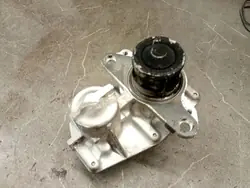 Válvula de escape OEM 147105982R para Renault Trafic III