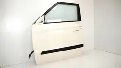 Porta dianteira esquerda OEM 360170685 para Kia Soul I 08-11
