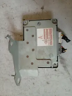 Contrôleur boîte Nissan OE 31036 AX600