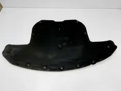 Aislamiento de capó Mercedes A2058820028 - Usado