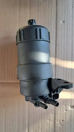 Polttoainesuodattimen kotelo Volvo XC90 2.4 D5